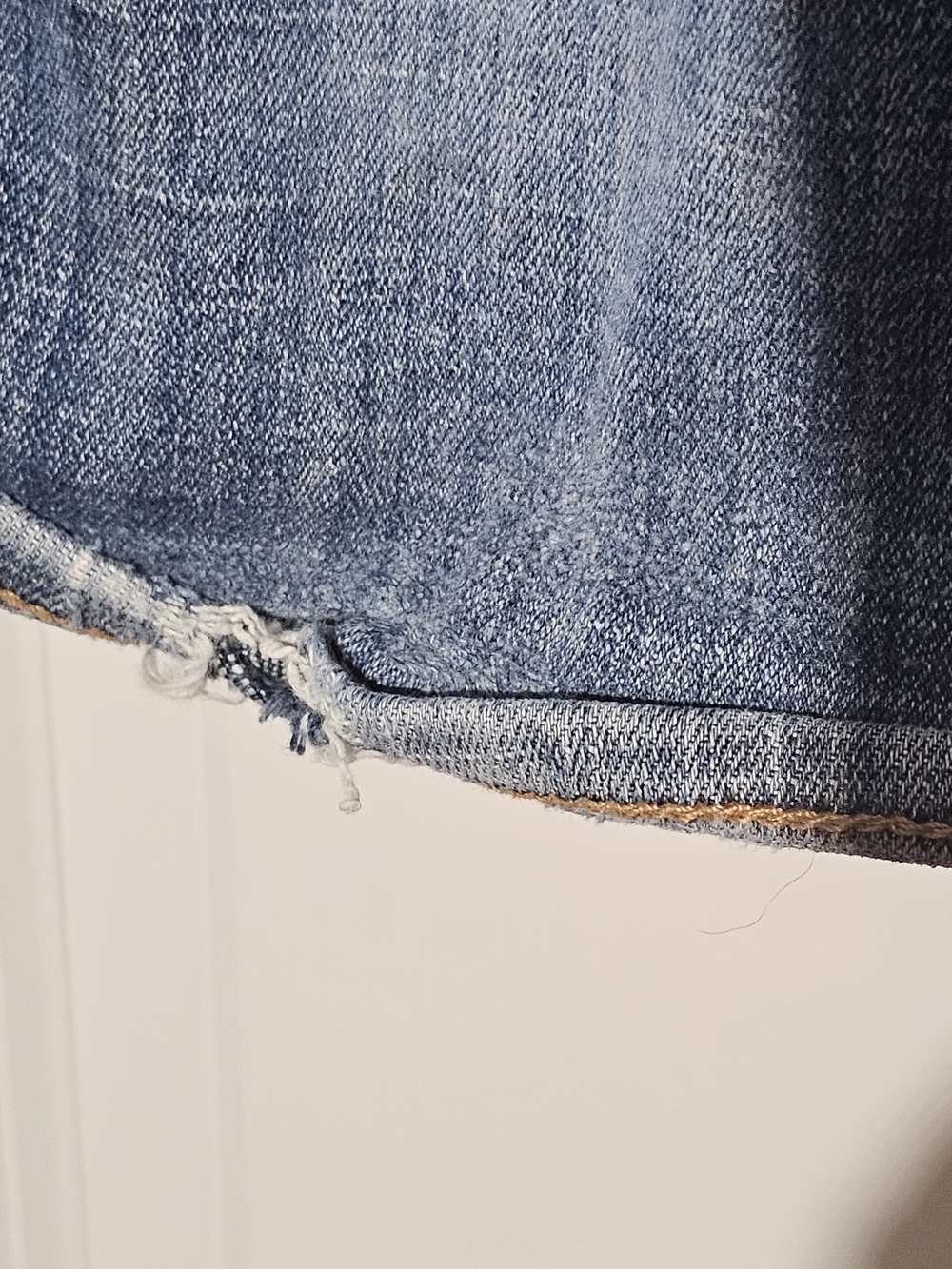 Lucky Brand 181 Relaxed Straight Jeans Mens W34 L34 Lot of 2 Blue Distressed - Picture 4 of 16